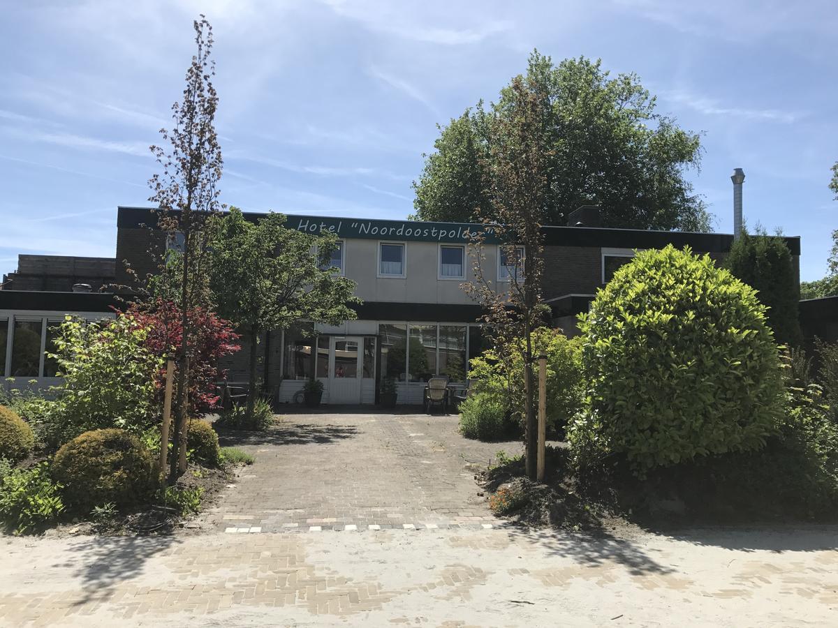 Hotel Noordoostpolder Bant エクステリア 写真